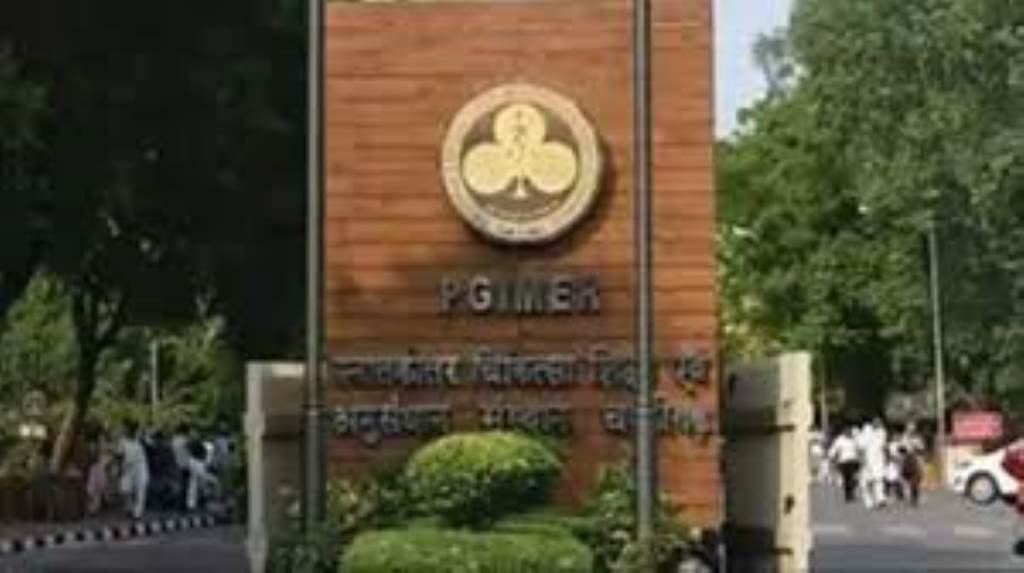 पीजीआईएमईआर चंडीगढ़ के एडवांस आई सेंटर में दीपावली से संबंधित चोटों का सफल प्रबंधन